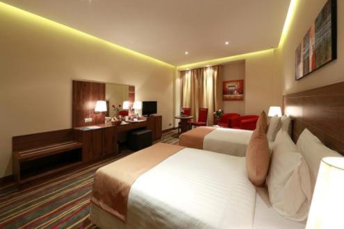 Al Khaleej Palace Deira Hotel Дубай Экстерьер фото